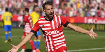1-1. El Girona y Stuani frustran al Cádiz en el minuto 102