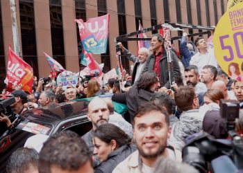 Los últimos sondeos muestran a Lula con más de la mitad de los votos en Brasil