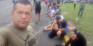 Un tachirense varado junto a sus hijos y sobrino después de cruzar el Darién