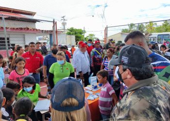 Realizan jornada médica integral para mil 800 personas afectadas por lluvias en La Ceiba