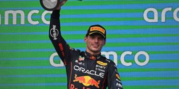 Max Verstappen igualó récord de victorias en una temporada de Schumacher y Vettel