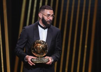 Benzema se consagra como mejor jugador del mundo con el Balón de Oro