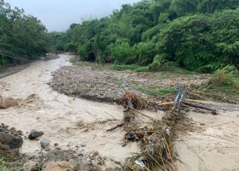 Lluvias en Trujillo dejan sin electricidad a varios sectores del norte de Valera