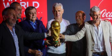 La Copa del Mundo llega a Argentina junto a los campeones de 1978 y 1986