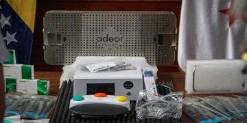 Unicef entregó 24 colchones y el MPP para la Salud un craneótomo al Iahula