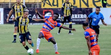 Aurinegros comprometen  boleto a la Sudamericana