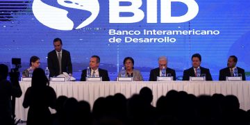 Latinoamérica busca un candidato de consenso que recupere el prestigio del BID
