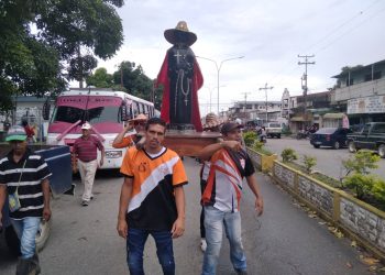 Sonaron duro los tambores y las requintas en Sabana de Mendoza con la celebración del Mendozaso
