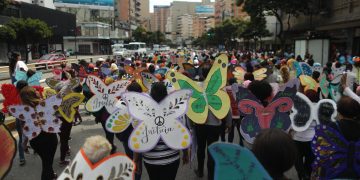 Mujeres se manifiestan para rechazar la violencia machista en Venezuela