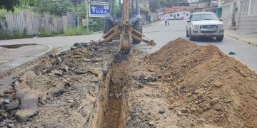 Inician trabajos de sustitución de tuberías para optimizar distribución de agua potable en Valera