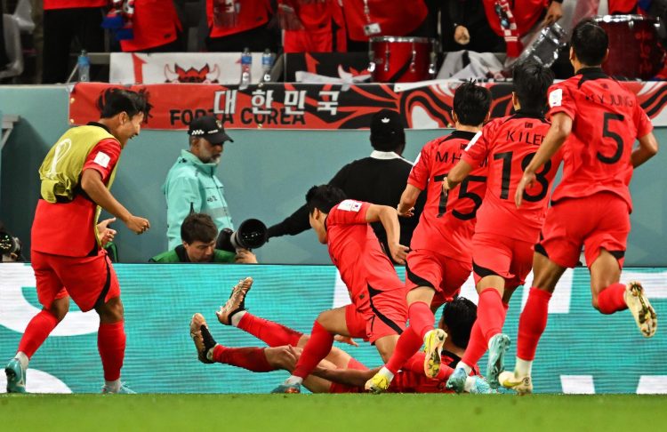 2-3. Ghana – Corea del Sur: Kudus aplaca la rebelión de Cho Gue-Sung