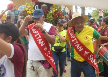 Parranda de tamboreros del Trincherazo se extendió hasta la noche