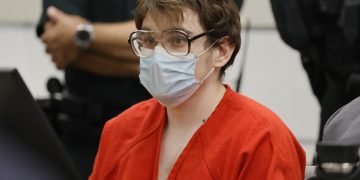 Nikolas Cruz, autor de la matanza de Parkland, es condenado a cadena perpetua