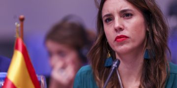 Es necesario educar en igualdad para repartir las tareas de cuidado del hogar