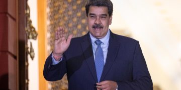 Canadá «anima» a Maduro para que reanude las negociaciones con la oposición
