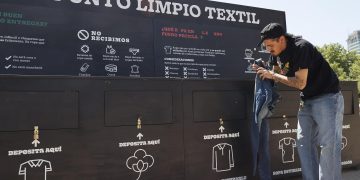 Chile, de marcar el récord en consumo de ropa a impulsar el reciclado textil