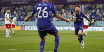 0-2. Argentina, directa a octavos