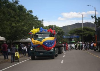 Frontera/ Paso de mercancías no funciona  ni por puentes, ni por trochas