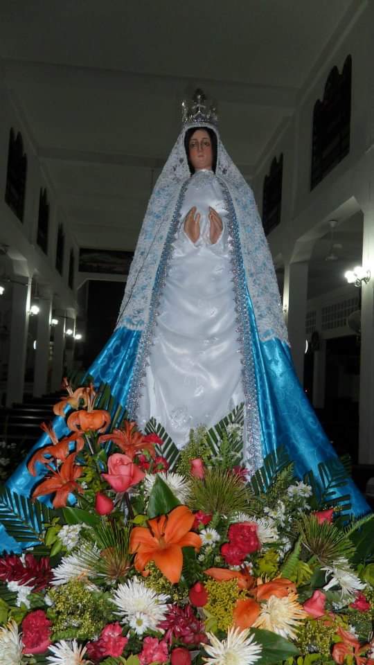 Imagen sagrada de nuestra señora de La Inmaculada Concepción.