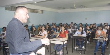 Nurr prepara programación especial por Día del Estudiante Universitario