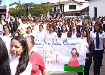 Concejales de Pampán conmemoraron 202 años del abrazo de Bolívar y Morillo con sesión solemne