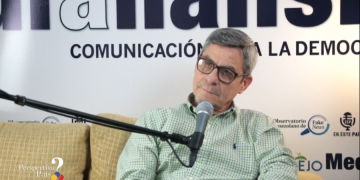 “Estar desinformados nos aleja de un futuro democrático en Venezuela”