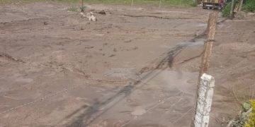 Obstruido el paso para La Puerta debido a derrumbe en Las Delicias