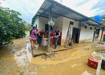 Mas de 390 viviendas afectadas entre Zea y eje panamericano recibirán apoyo del Ejecutivo merideño