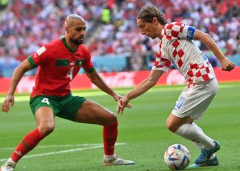 Croacia se estrella ante Bono al descanso (0-0)