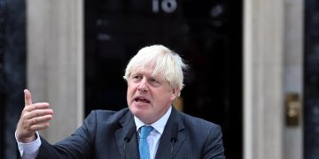 Johnson: Putin «estaría loco» si lanzara un ataque nuclear
