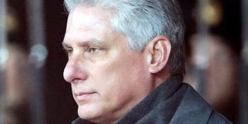 Díaz-Canel llega a China para verse con Xi y firmar acuerdos bilaterales