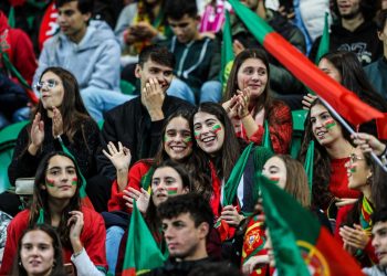 Catar prohíbe la cerveza en los estadios