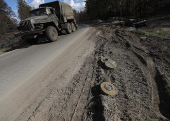 La Cruz Roja teme la presencia de un alto número de minas sin deflagrar en Jersón