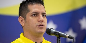 Ministro Mervin Maldonado denuncia que Canadá no ha emitido visas a la selección de baloncesto