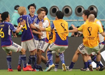 1-2. Japón silencia a Alemania y firma otra campanada