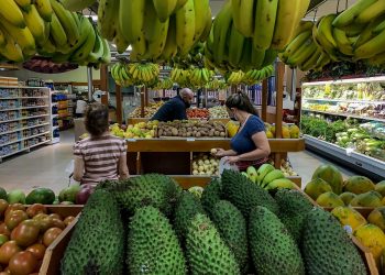 Cendas – FMV: La canasta básica en Venezuela sube un 9,7 % en un mes