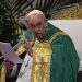 El papa: No nos dejemos engañar por el populismo ni sigamos a falsos mesías