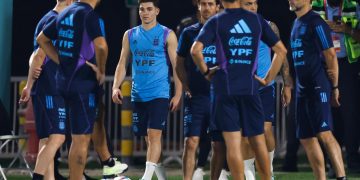 Argentina se ejercita sin Messi