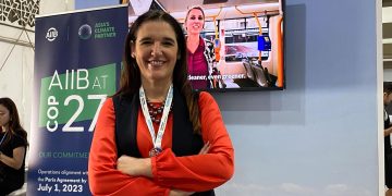 América Latina debe transformar sus sistemas educativos para aprovechar economía verde, según jefa del BID