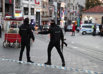 Al menos seis muertos y 53 heridos en ataque terrorista en Estambul