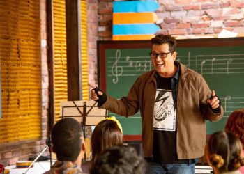 Carlos Vives publica su nuevo sencillo «Tumbando muros»