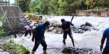 En Zea trabajan para reparar los daños causados por las lluvias de este fin de semana