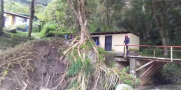 Nueve viviendas en riesgo en el sector Lumonty por movimiento de masas y escombros en la quebrada