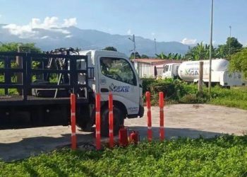 Gobernador de Mérida garantiza distribución de combustible y gas para la entidad