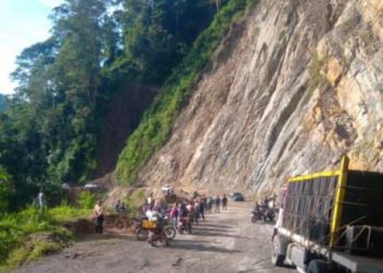 Abrieron paso en el sector La Roca de Zea, pero sigue cerrada la vía a Tovar