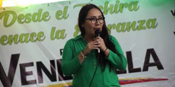 Diputada tachirense rechazó que haya que cruzar la frontera para buscar asistencia médica de calidad