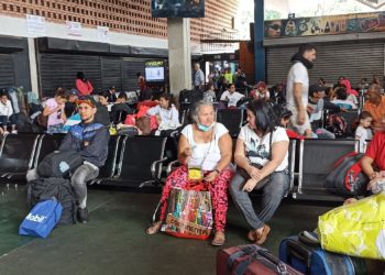 En Táchira viajeros se quejan por los altos precios de los pasajes