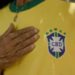Lanzan una campaña para cambiar las estrellas de camiseta de Brasil en honor a Pelé