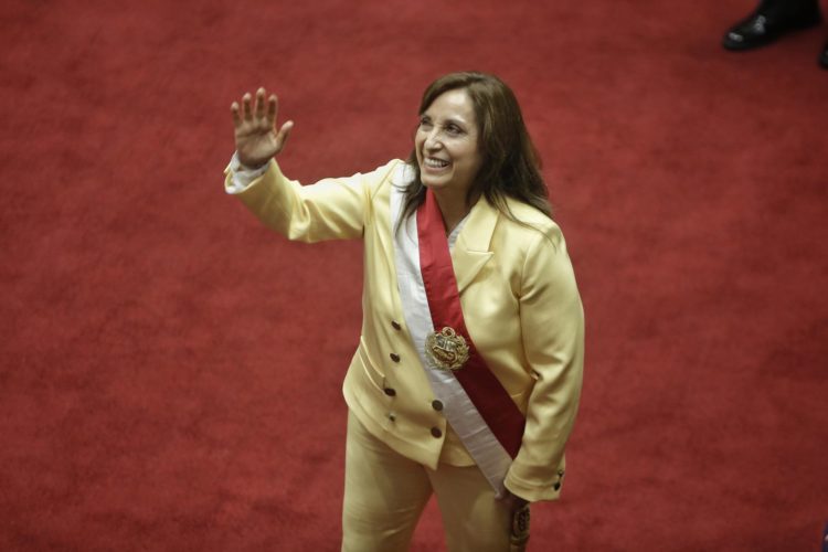 La presidenta de Perú, Dina Boluarte el 7 de diciembre de 2022. EFE/STR