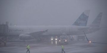 EE.UU. afronta una tormenta invernal «única en una generación»